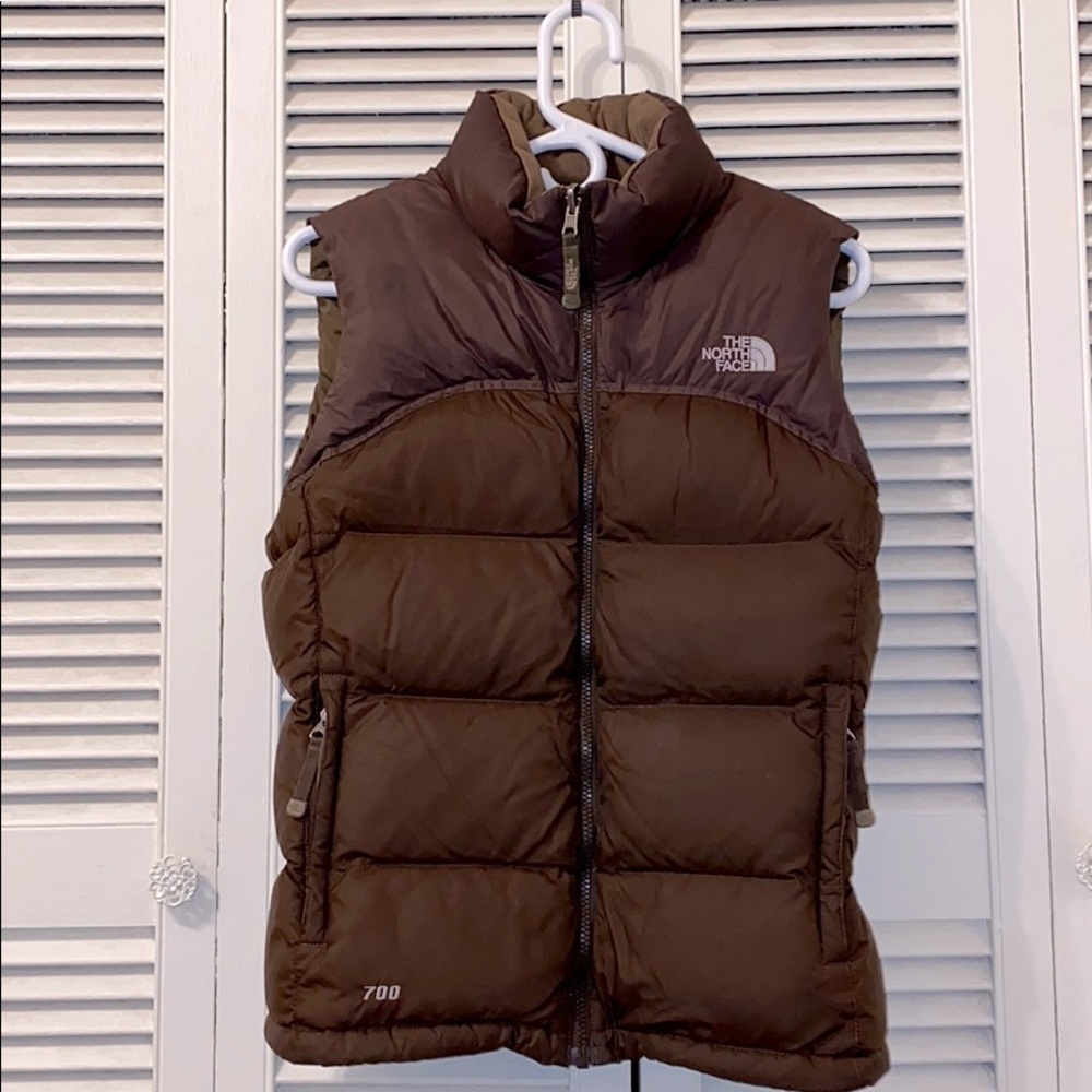 Women’s medium TNF 700 vest